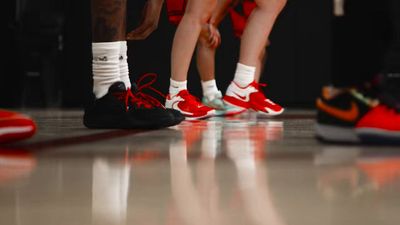 Video post by @LadyTopperHoops on Twitter