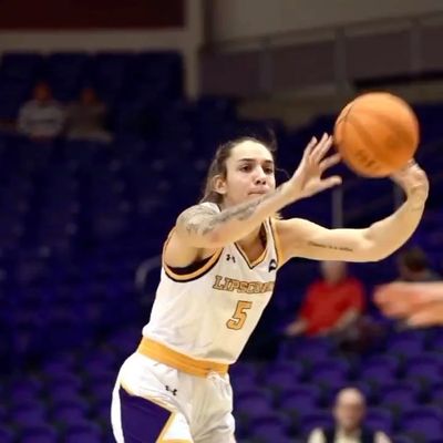 Video post by @lipscomb_wbb on Instagram