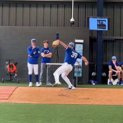 Video post by @MLB on Twitter