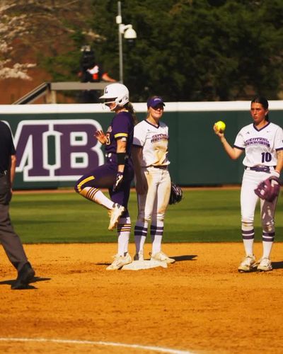 Video post by @lipscombsoftball on Instagram