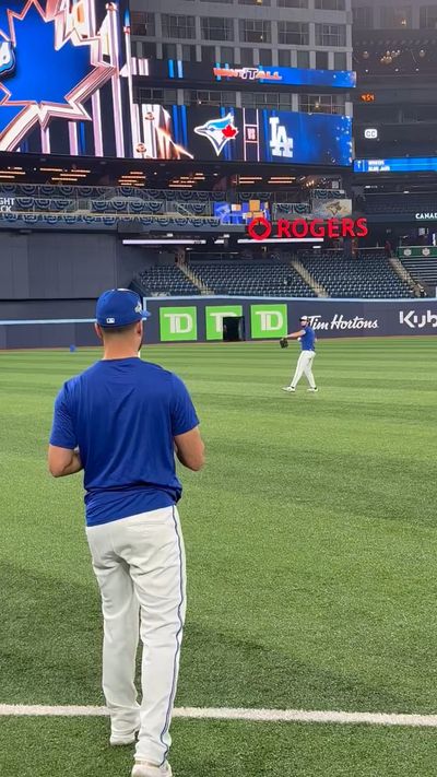 Video post by @theScore on Facebook