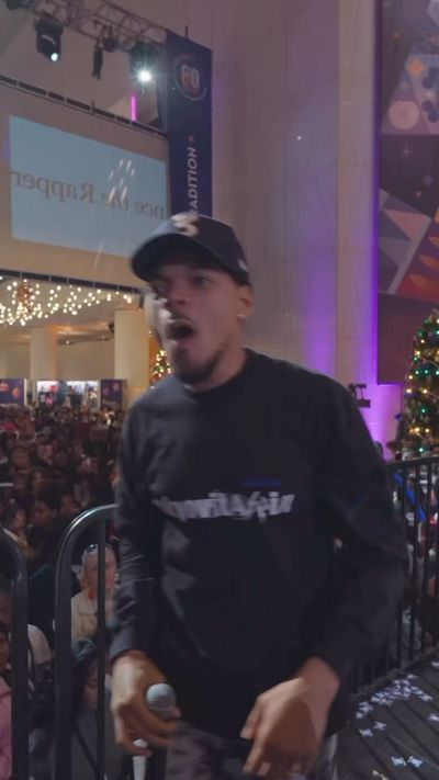 Video post by @chancetherapper on Instagram