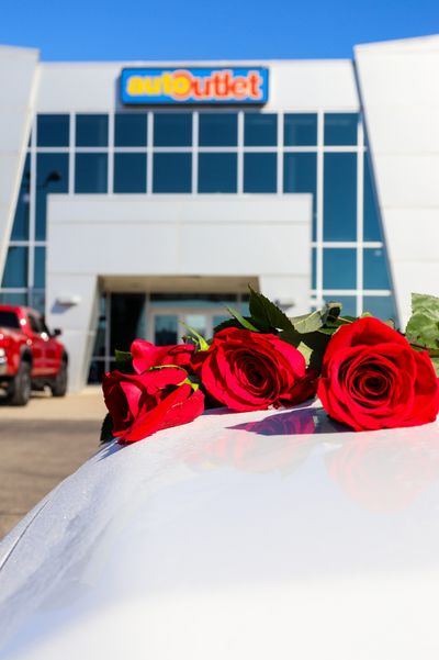 Video post by @PaulMillerAutoOutlet on Facebook