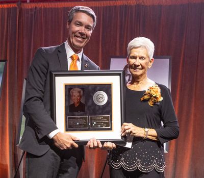 Image post by @OSUcowgirlgolf on Twitter/X