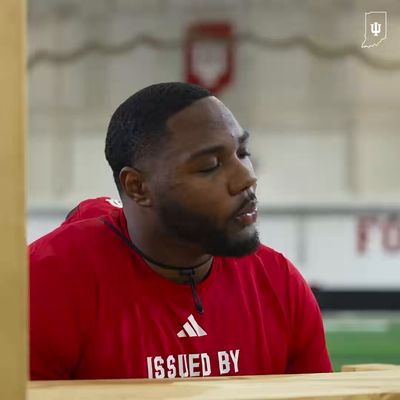 Video post by @IndianaFootball on Twitter
