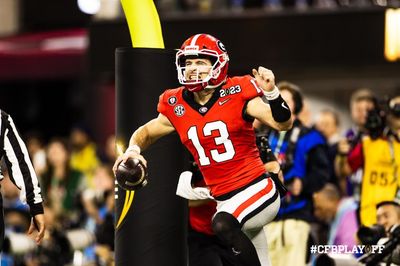 Image post by @CFBPlayoff on Twitter