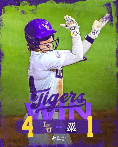 Image post by @LSUsoftball on Twitter