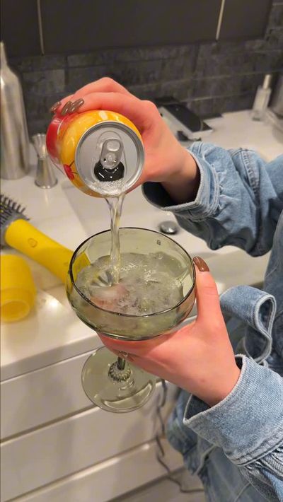 Video post by @bublywater on Instagram