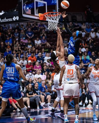 Image post by @chicagosky on Twitter