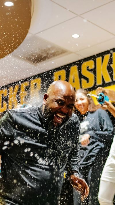 Video post by @goshockerswbb on Instagram