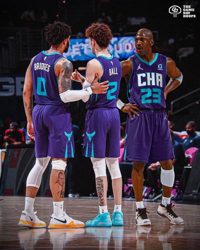 Image post by @thegamedayhoops on Instagram