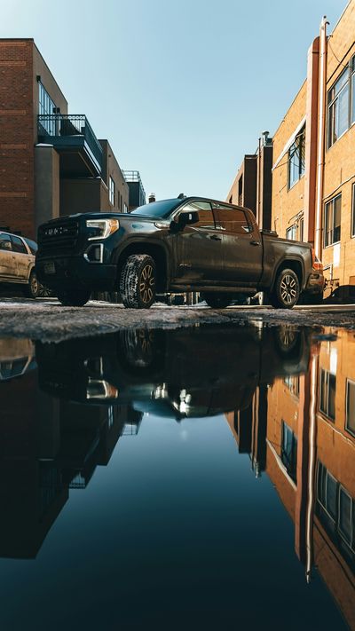Video post by @PaulMillerAutoOutlet on Facebook