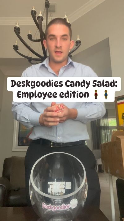 Video post by @deskgoodies on Instagram