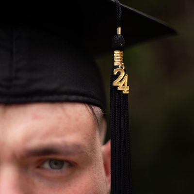 Image post by @younghedrick on Instagram