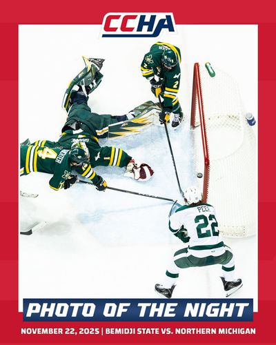 Image post by @CCHAHockey on Twitter