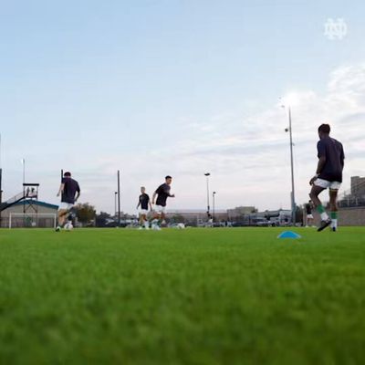 Video post by @NDMenSoccer on Twitter