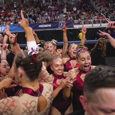 Video post by @OU_WGymnastics on Twitter