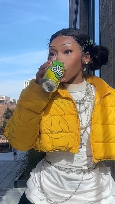 Video post by @starrylemonlime on Instagram