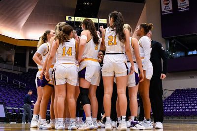Image post by @lipscomb_wbb on Instagram