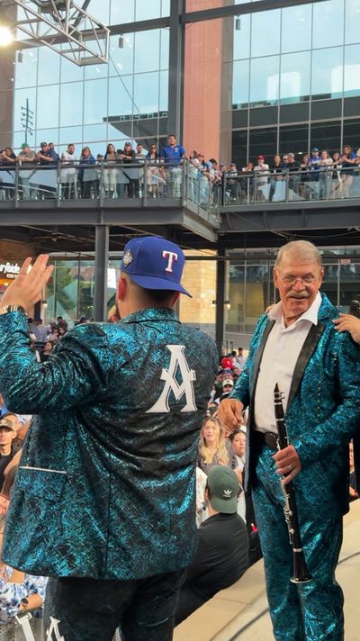 Video post by @losrangers on Instagram