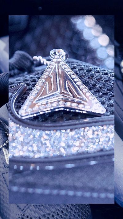 Video post by @jamorant on Instagram