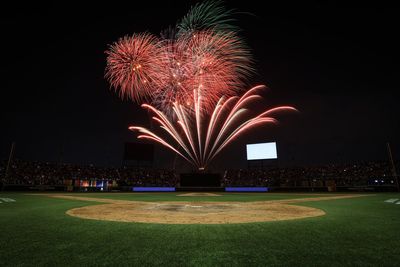 Image post by @MLB on Twitter