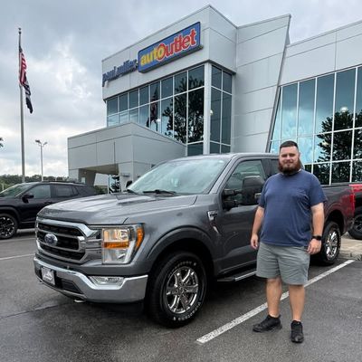 Image post by @PaulMillerAutoOutlet on Facebook