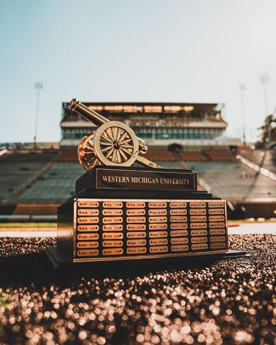 Image post by @WMU_Football on Twitter