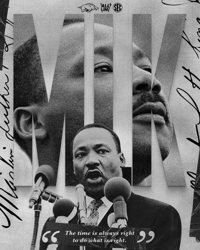 Image post by @RazorbackFB on Twitter