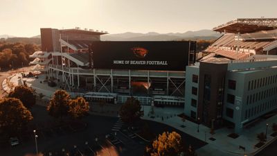 Video post by @BeaverAthletics on Twitter