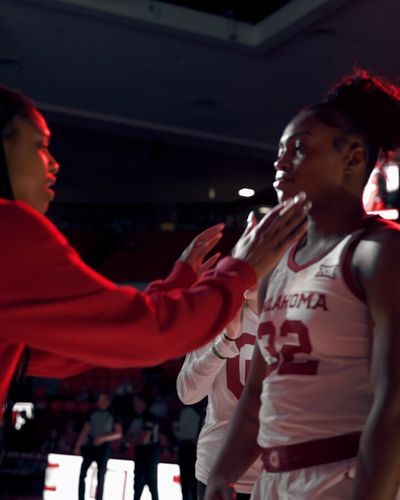 Video post by @OU_WBBall on Twitter