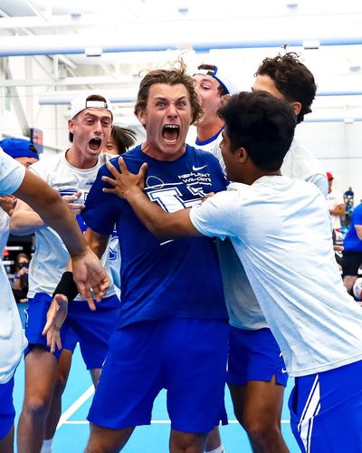 Image post by @kentuckymenstennis on Instagram