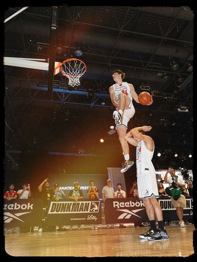 Video post by @dunkmanleague on TikTok