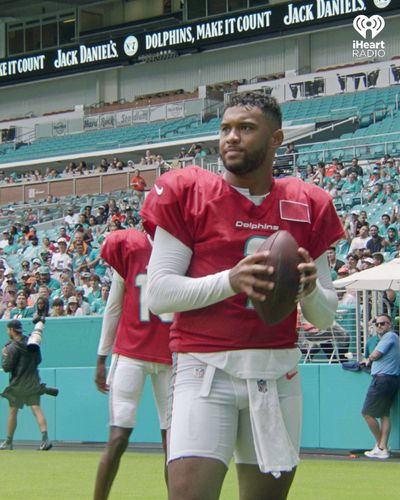 Video post by @MiamiDolphins on Twitter