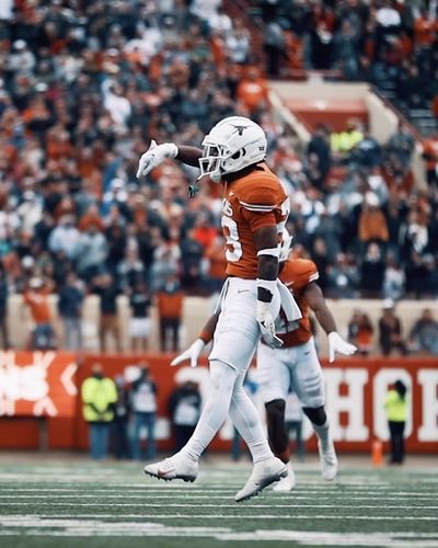 Video post by @texasfootball on Instagram