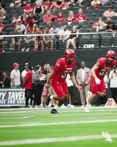 Video post by @MeanGreenFB on Twitter