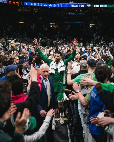 Image post by @losceltics on Instagram