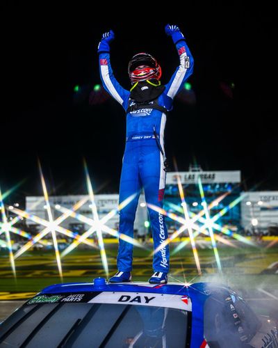 Image post by @NASCAROReillyAP on Twitter/X