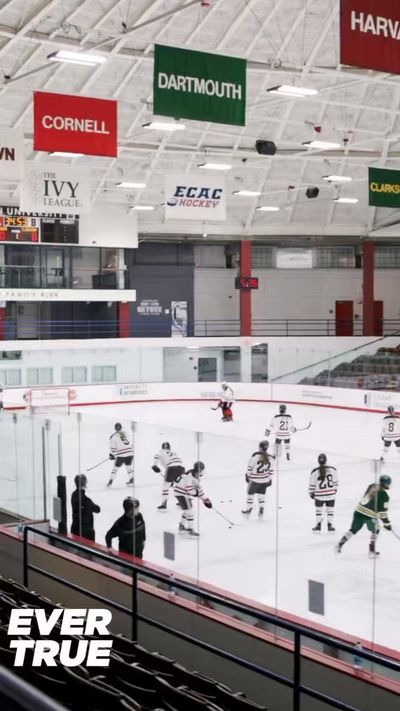 Video post by @BrownU_WHockey on Twitter
