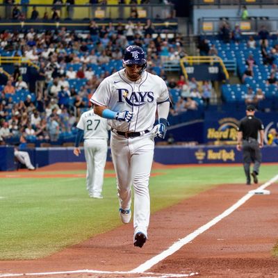 Image post by @elextrabase on Instagram