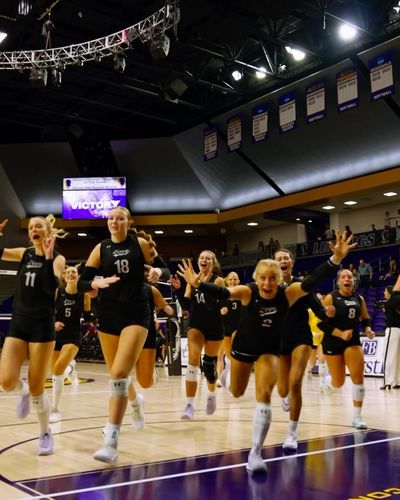 Video post by @lipscombvball on Instagram