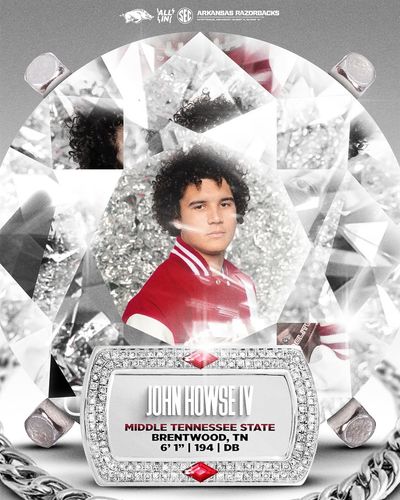 Image post by @razorbackfb on Instagram