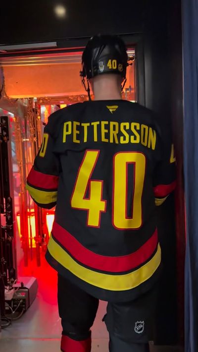 Video post by @canucks on Instagram