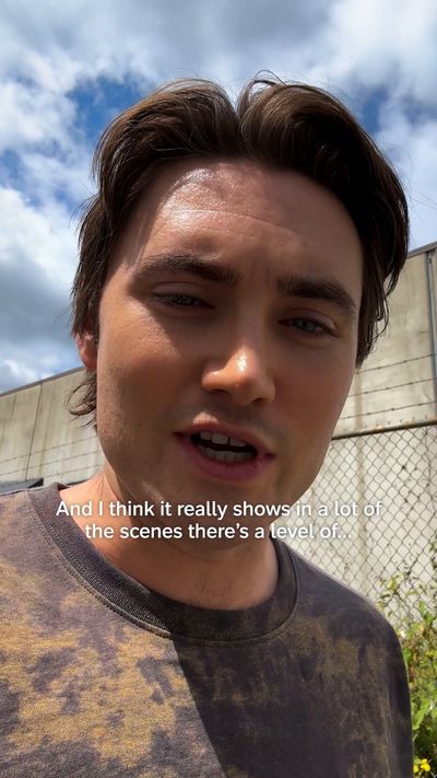 Video post by @schoolspirits on Instagram