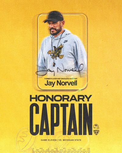 Image post by @HawkeyeFootball on Twitter