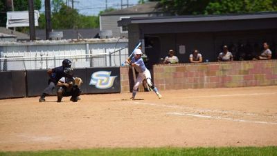 Video post by @susoftball_ on Instagram