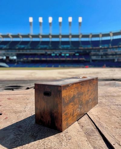 Image post by @clehotdogs on Instagram