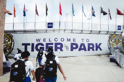 Image post by @MemphisSoftball on Twitter