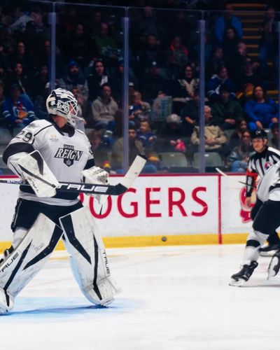 Video post by @abbycanucks on Twitter