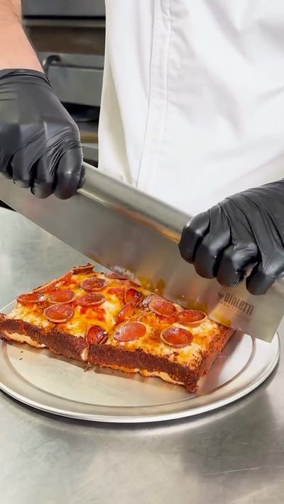 Video post by @eatdetroitbrick on Instagram